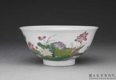 图片[2]-Bowl with lotus in falangcai painted enamels, Qing dynasty, Yongzheng reign 1723-1735-China Archive